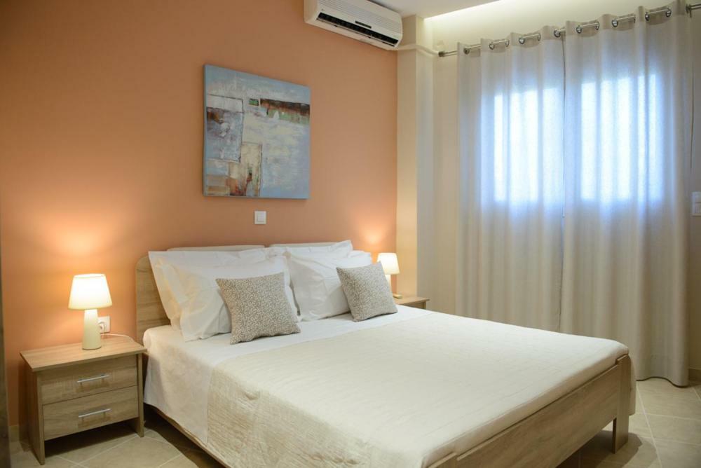 Beautiful House In Alimos Near To The Beach And Metro Athens Exterior photo